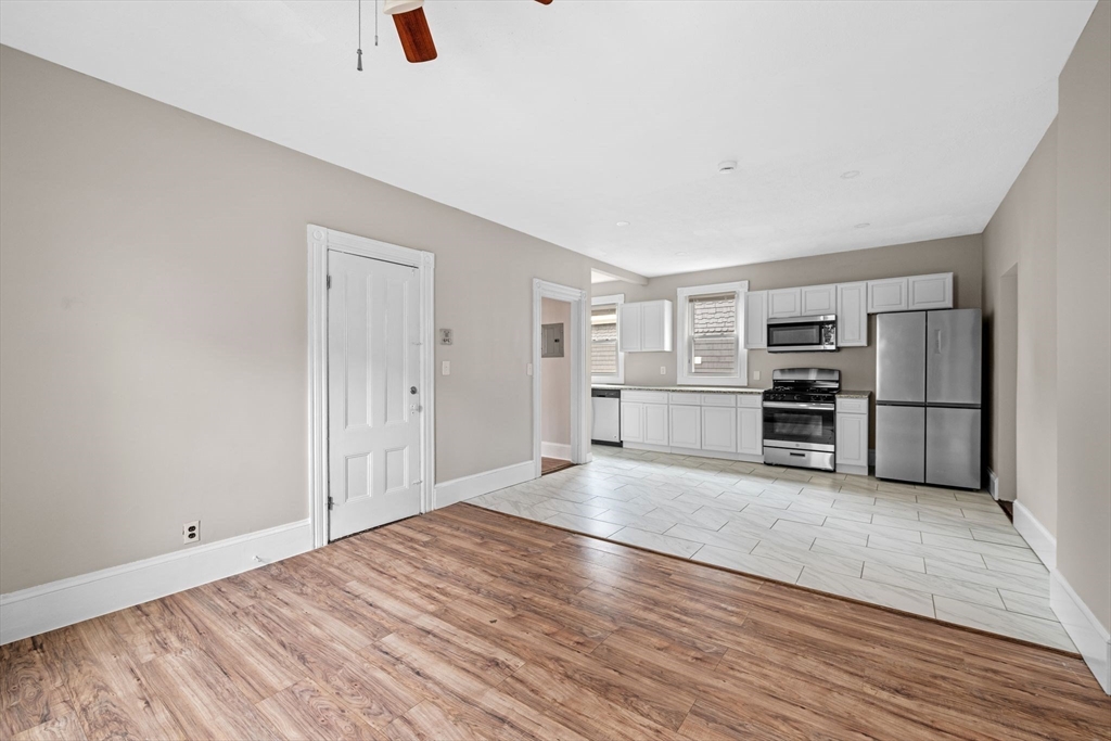 57 Mozart St