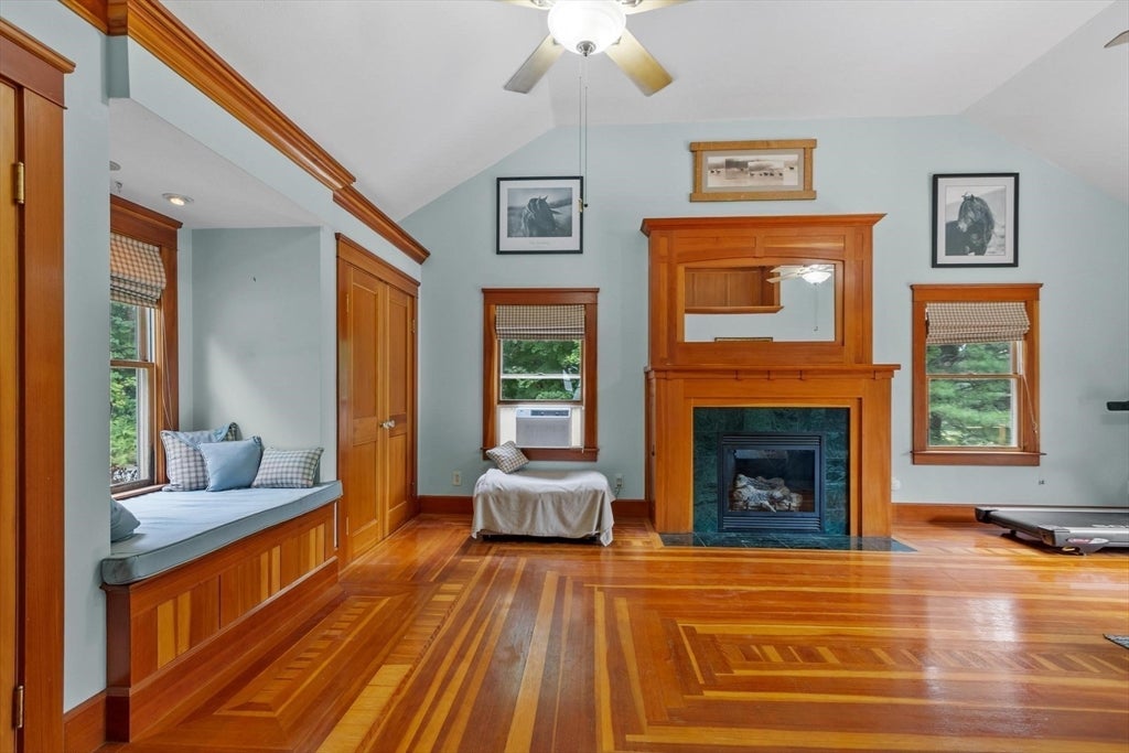 16-18 Curboy Rd, Sturbridge, MA Photo #24