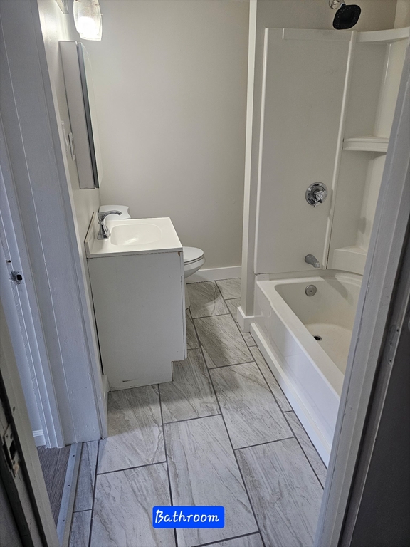 Photo of 86 Pleasant ST, Leominster, MA
