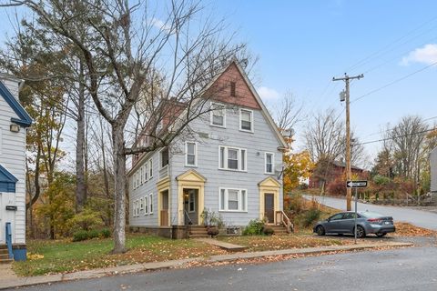 23 Twine Hurst Pl Southbridge MA 01550