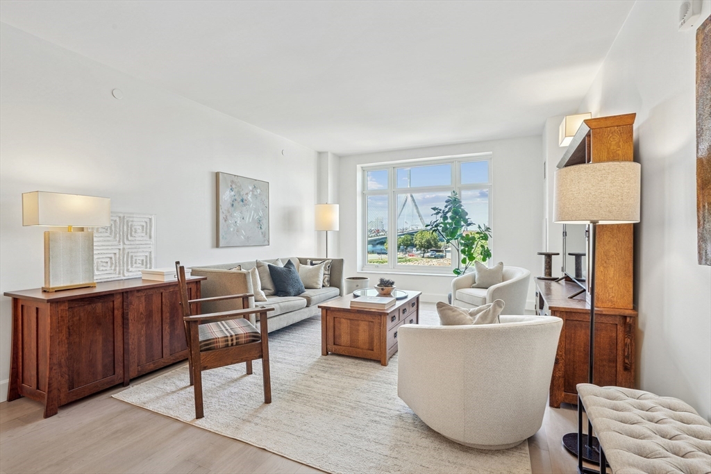 100 Lovejoy Wharf 4J