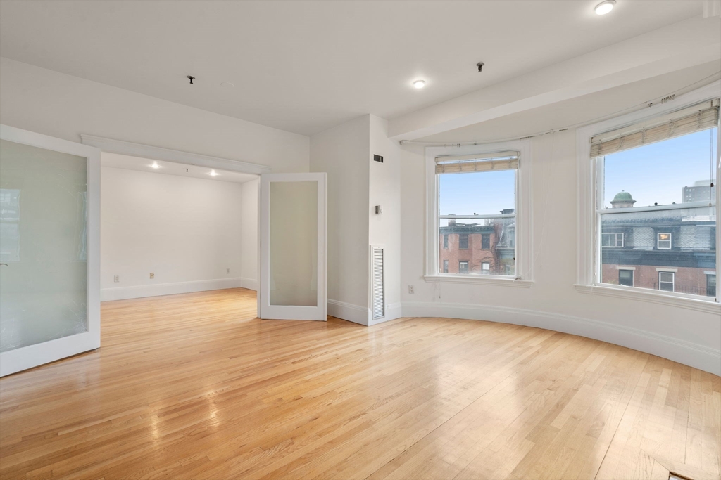 492 Massachusetts Ave 53
