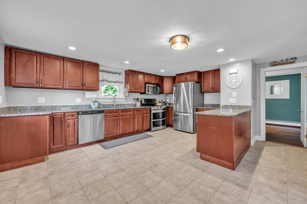 6 Belanger Ave
