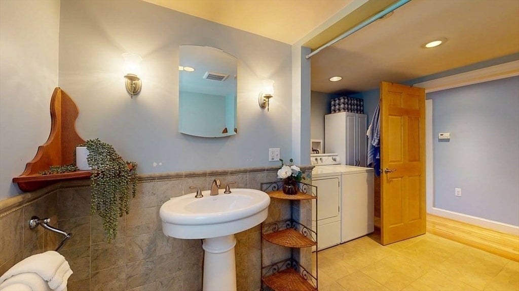 3 Fairview Ave, Natick, MA, 3 Fairview Ave, Natick, MA Photo #22