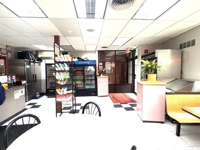 399 Main St
