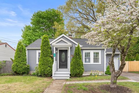 Photo of 20 Oneida Ave, Brockton, MA 02301 (MLS # 73519411)