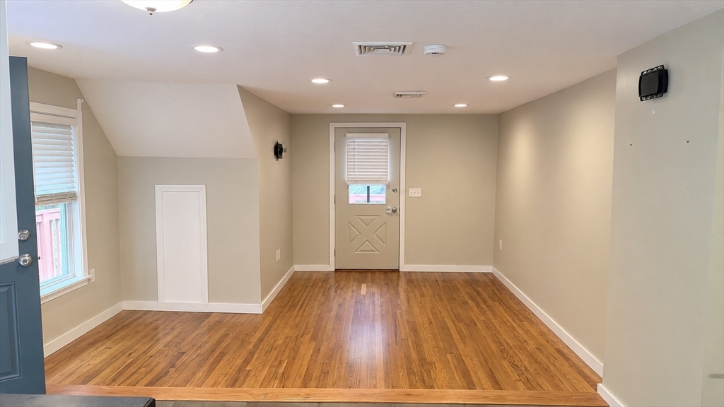 20 Old Providence RD #2, Sutton, MA Photo #8