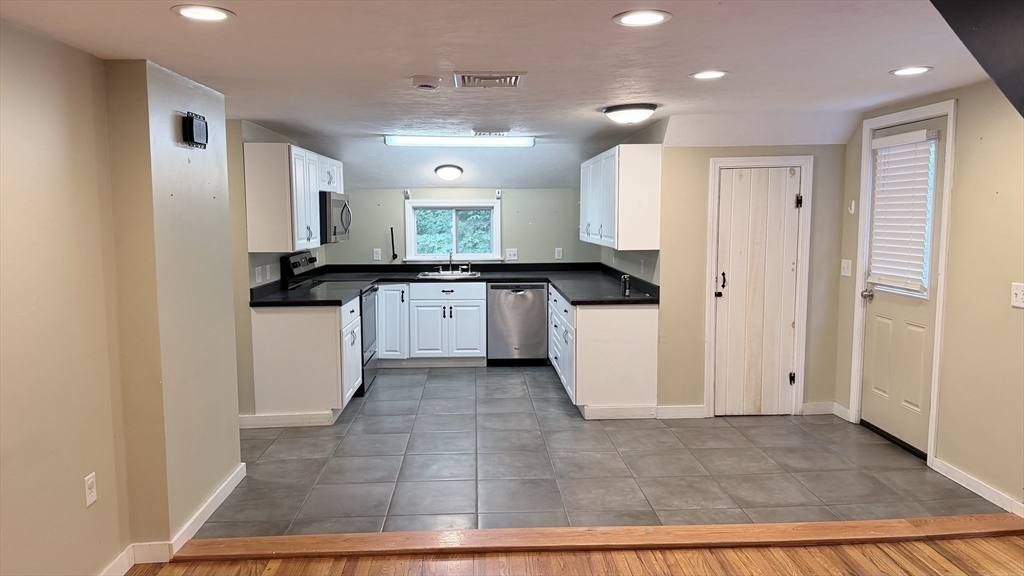 20 Old Providence RD #2, Sutton, MA Photo #4