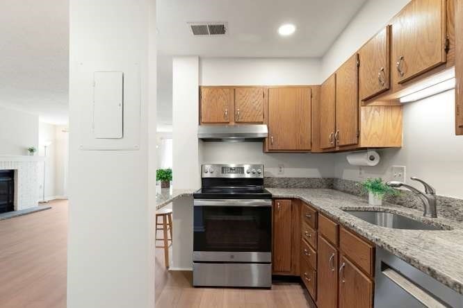 666 Main ST #211, Winchester, MA, 666 Main ST #211, Winchester, MA Photo #11