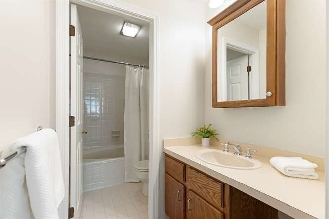 666 Main ST #211, Winchester, MA, 666 Main ST #211, Winchester, MA Photo #18