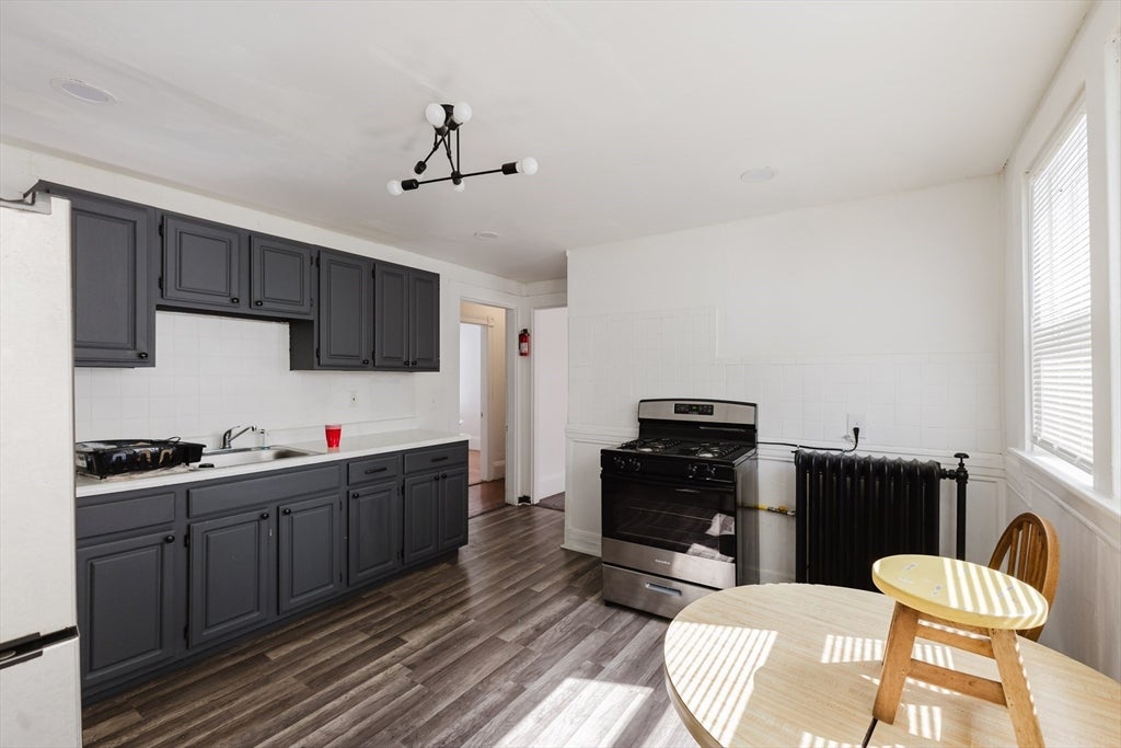 15 Mclellan St