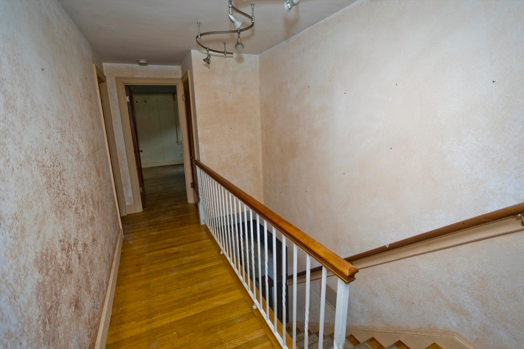 95 Craiwell Ave, West Springfield, MA, 95 Craiwell Ave, West Springfield, MA Photo #30
