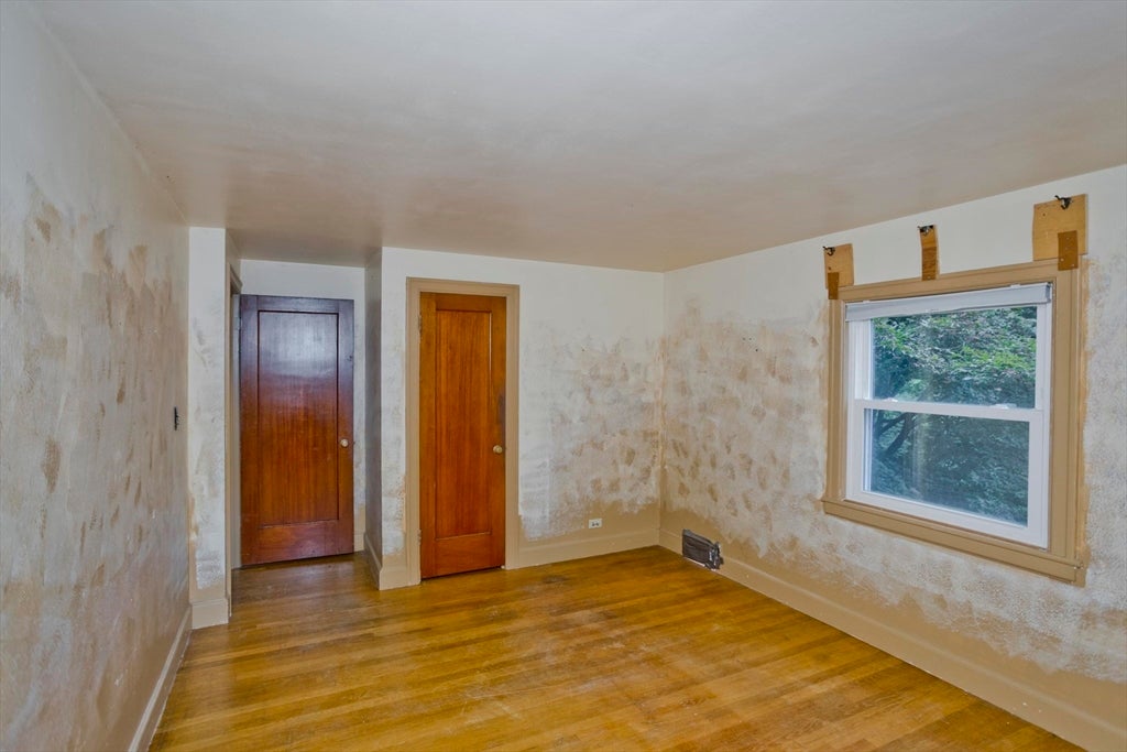 95 Craiwell Ave, West Springfield, MA, 95 Craiwell Ave, West Springfield, MA Photo #26