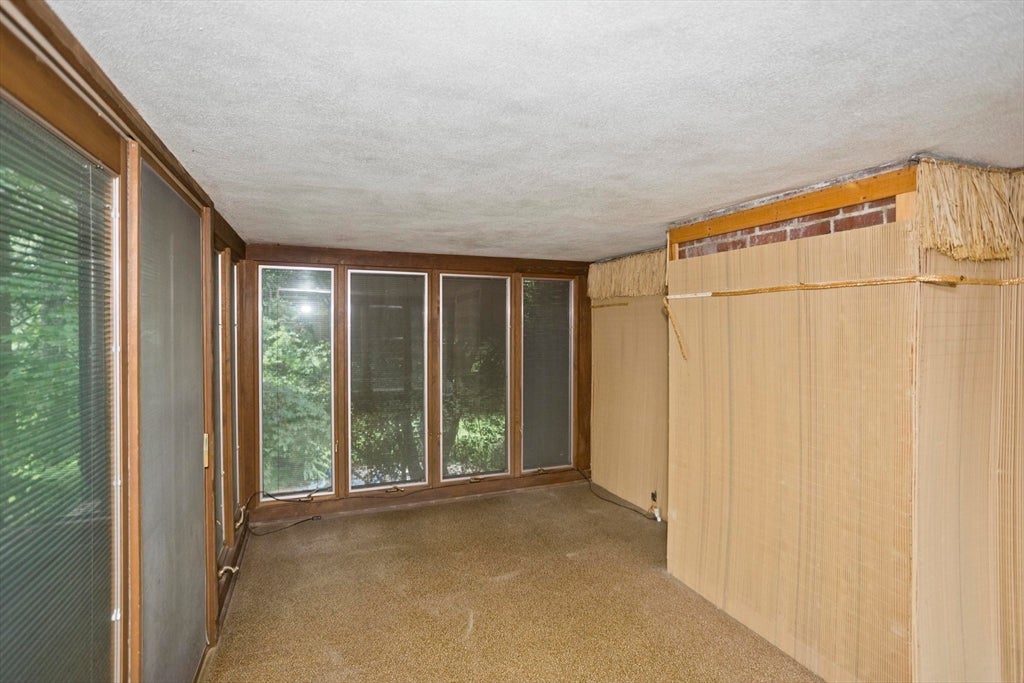 95 Craiwell Ave, West Springfield, MA, 95 Craiwell Ave, West Springfield, MA Photo #19