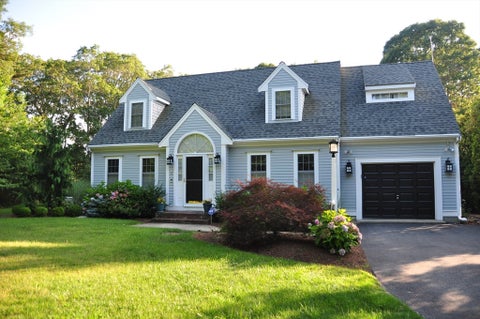 Photo of 6 Country Club, Falmouth, MA 02536 (MLS # 73549161)