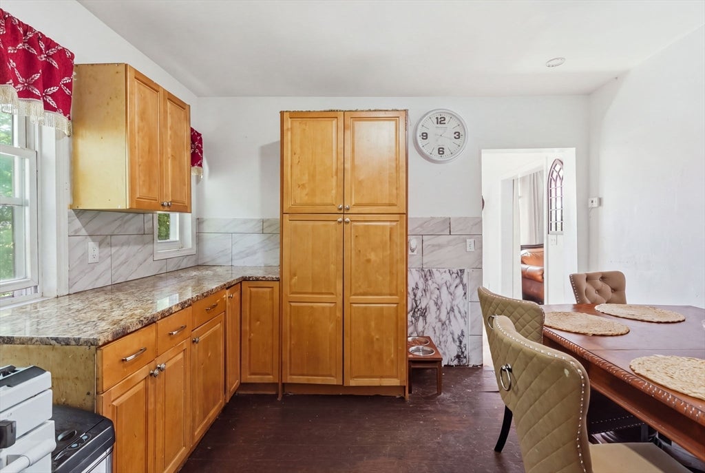 10 Fremont Ave, Everett, MA, 10 Fremont Ave, Everett, MA Photo #19
