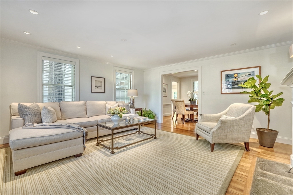 21 Philbrick Rd