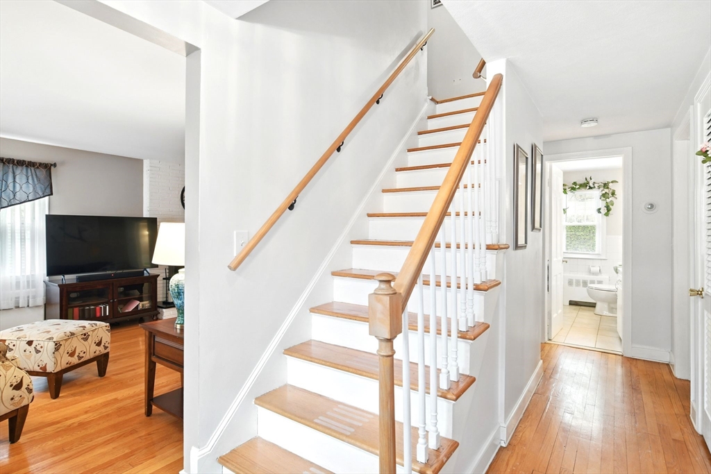 291 Bliss Rd