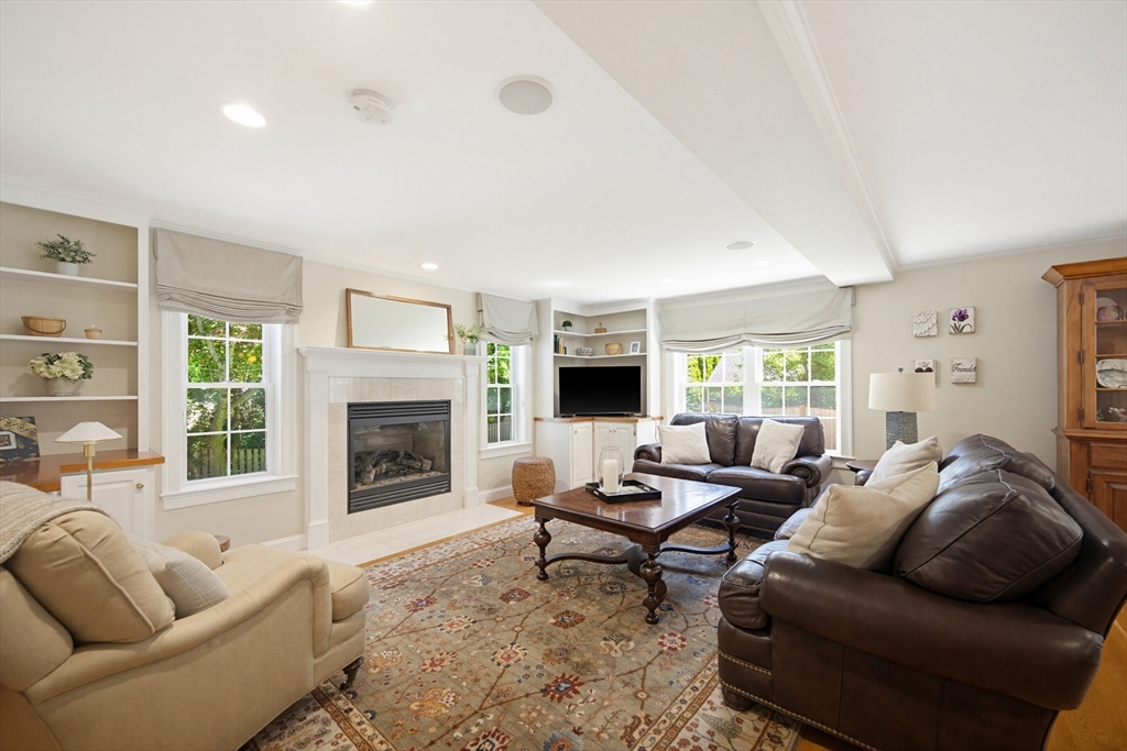 15 Lancaster Rd