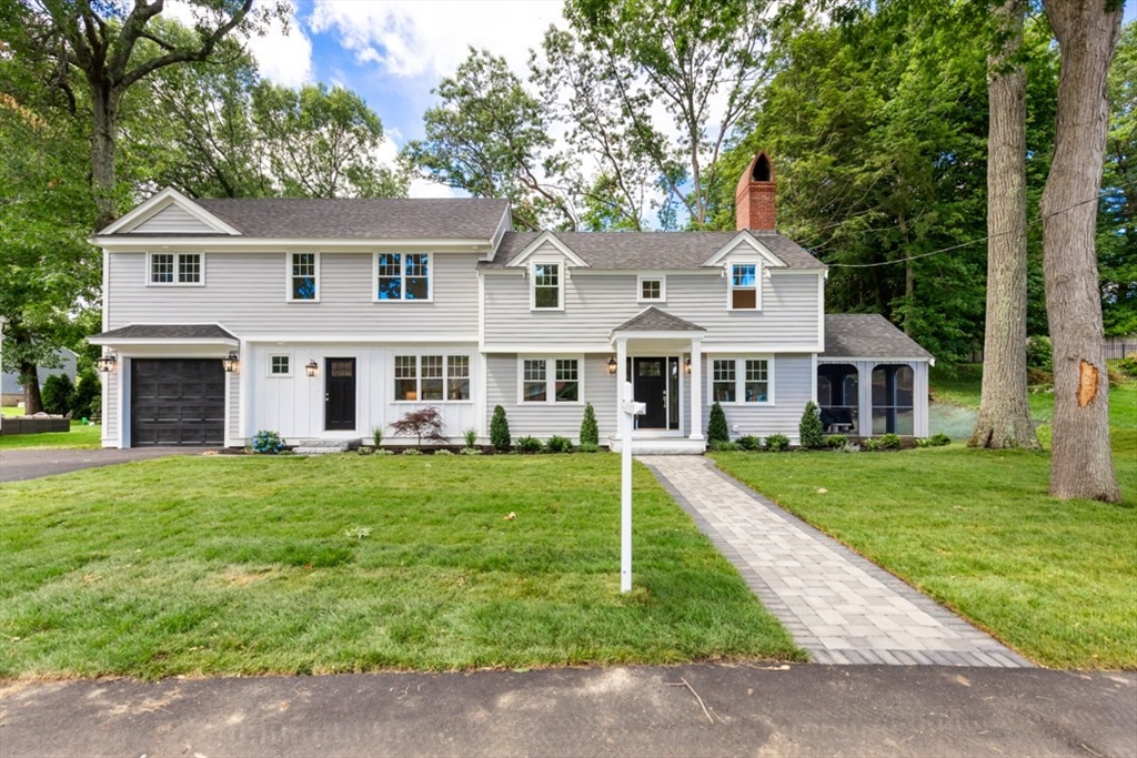 6 Longbow Rd