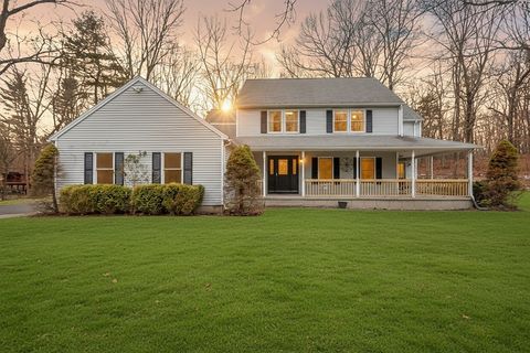 10 Beauregard Terrace West Springfield MA 01089