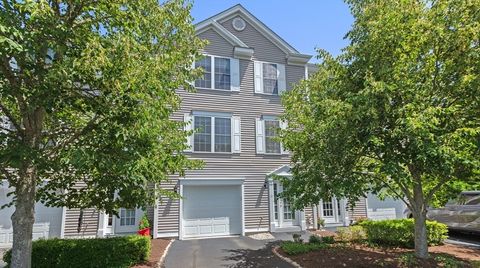 Photo of 11 Harbor Mist Drive #11, Fairhaven, MA 02719 (MLS # 73544549)