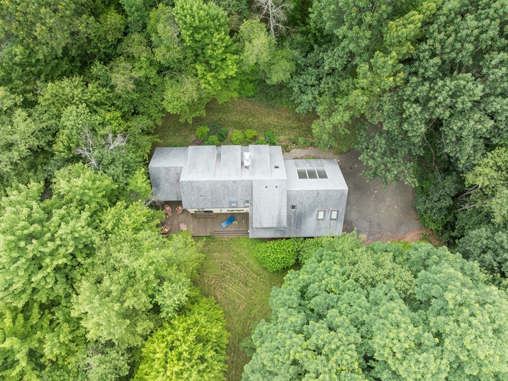 12 High Meadow Rd