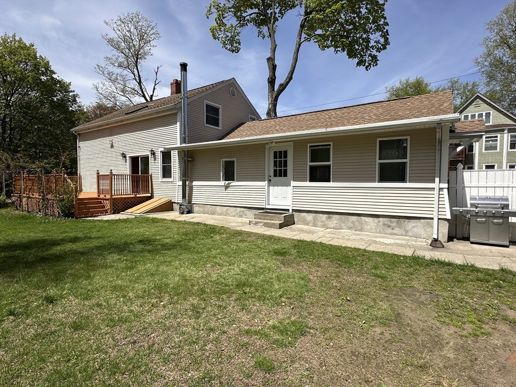 133 Hampden Street, West Springfield, MA Photo #9
