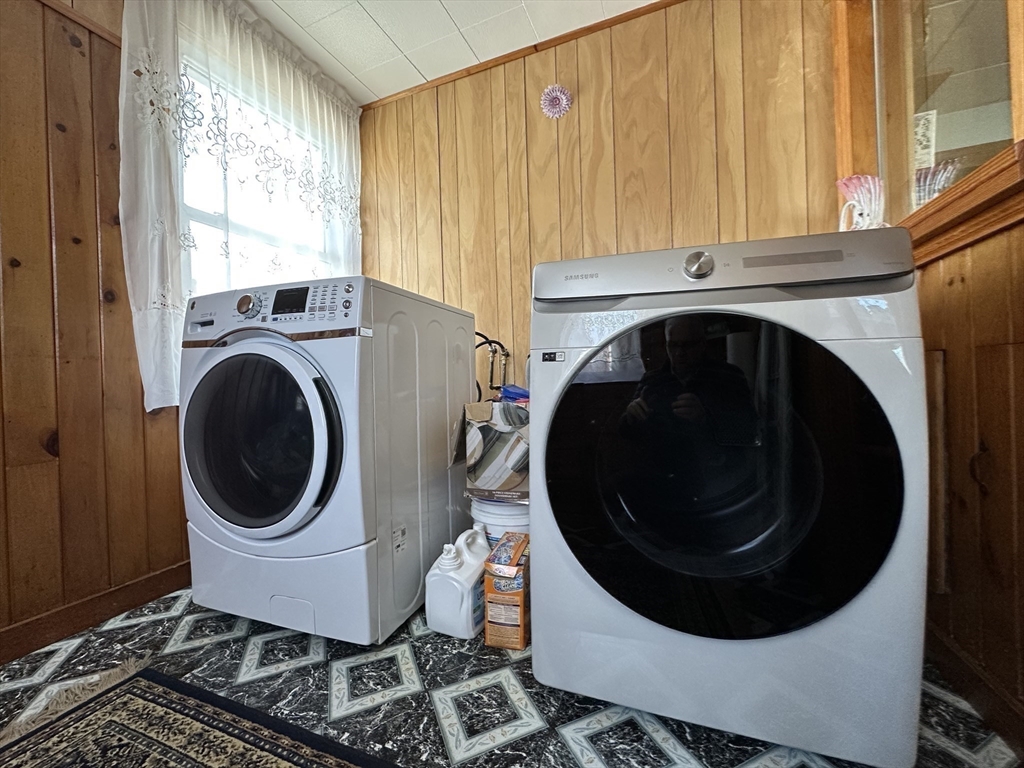133 Hampden Street, West Springfield, MA Photo #28