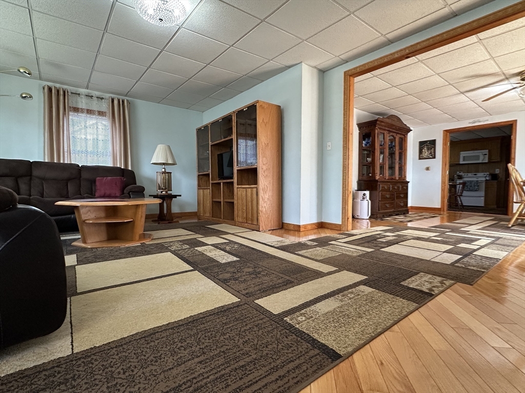 133 Hampden Street, West Springfield, MA Photo #16