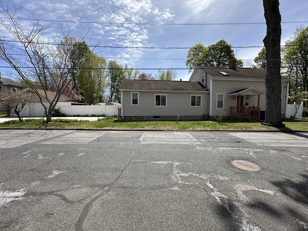133 Hampden Street, West Springfield, MA Photo #3