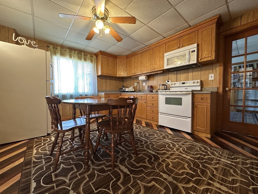133 Hampden Street, West Springfield, MA Photo #21