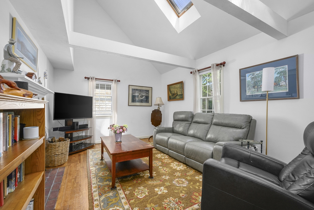 41 Idle Way