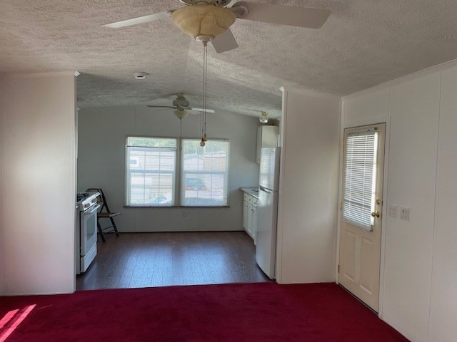 278 Newbury Street 10