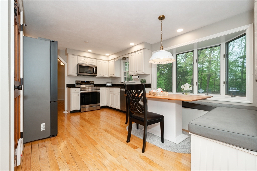 4 Shepardsville Drive