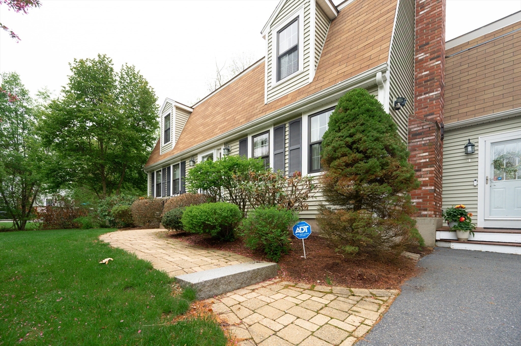 4 Shepardsville Drive