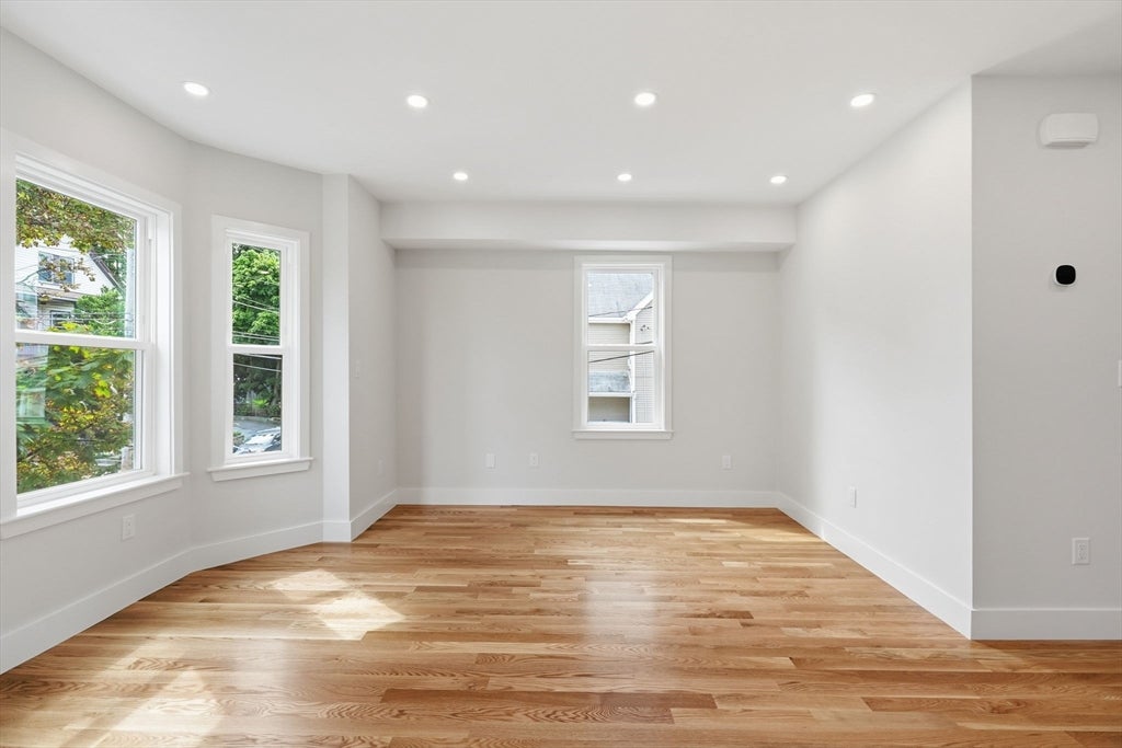 183 Madison St 2