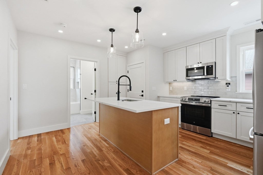 183 Madison St 2