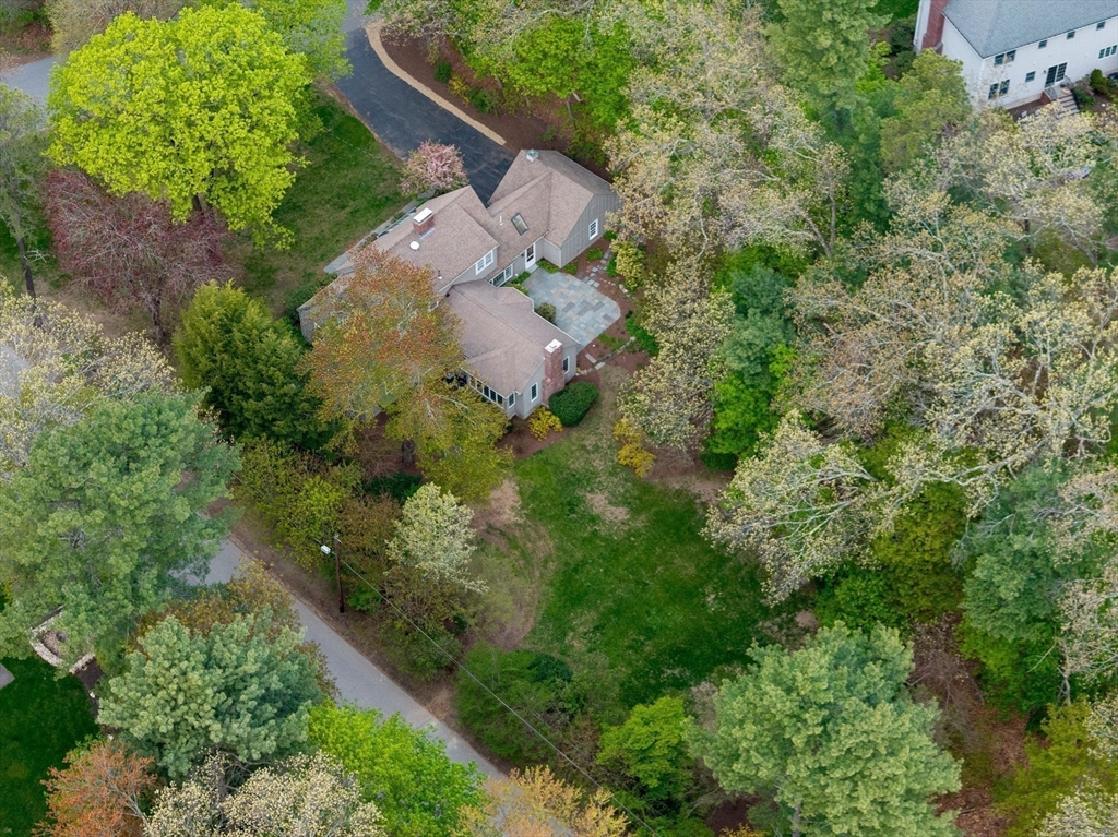 25 Moore Rd, Wayland, MA Photo #28
