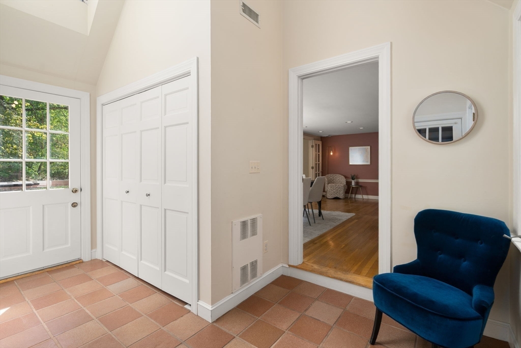 25 Moore Rd, Wayland, MA Photo #15