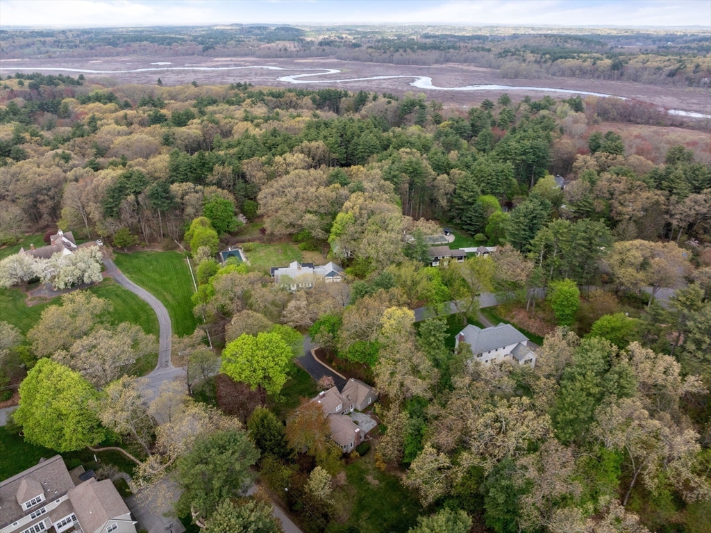 25 Moore Rd, Wayland, MA Photo #3