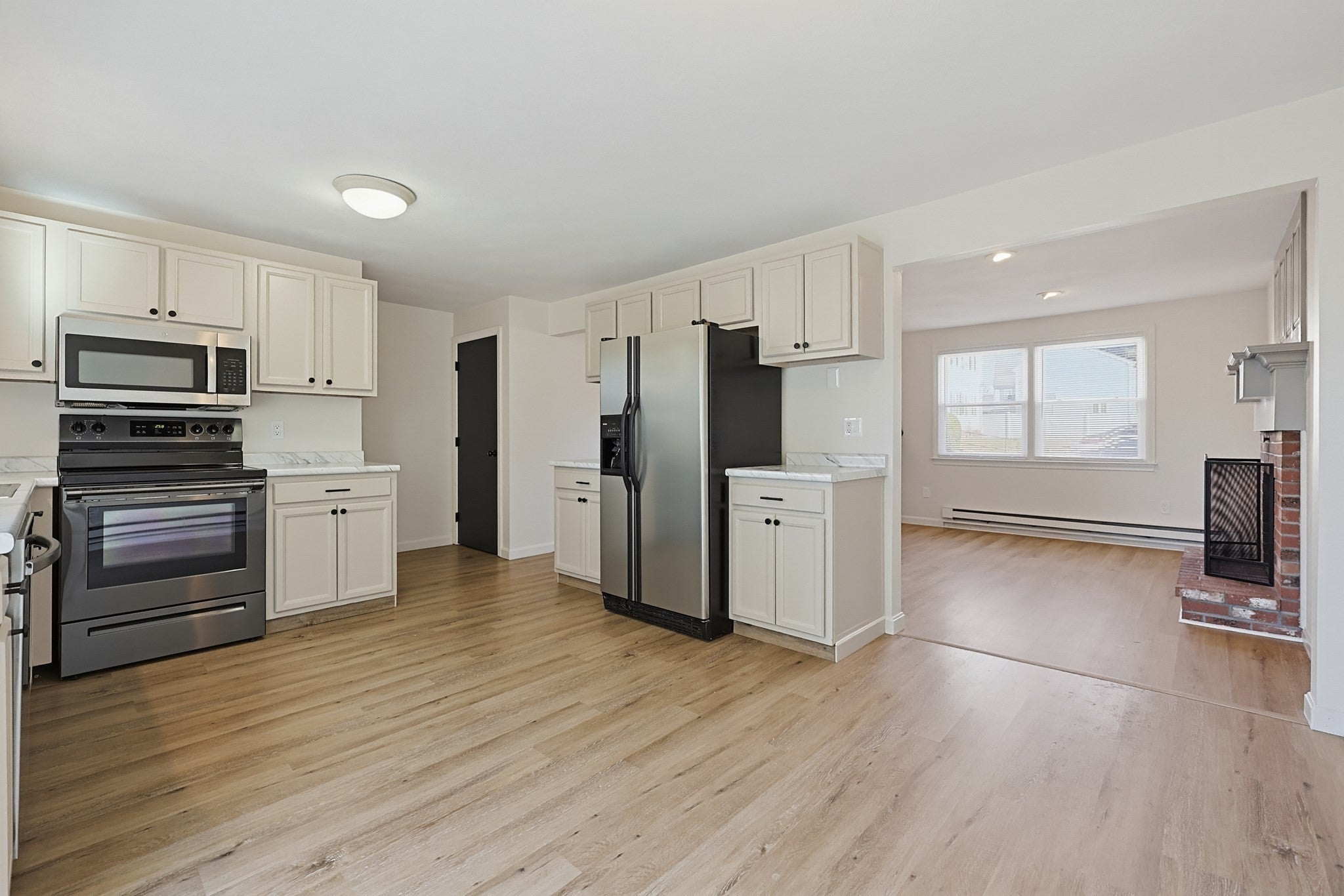 4 Henshaw Ave #4, Attleboro, MA Photo #10
