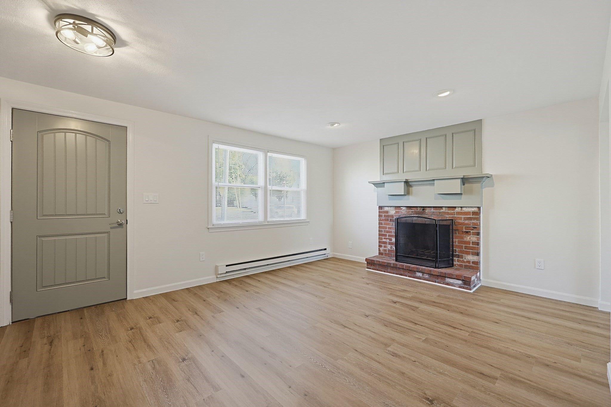 4 Henshaw Ave #4, Attleboro, MA Photo #17