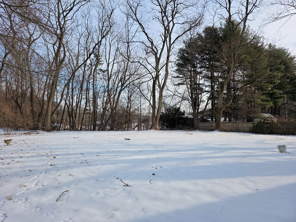 225 West Plain Street