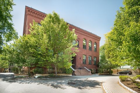 11 Wyman St 2B Boston MA 02130