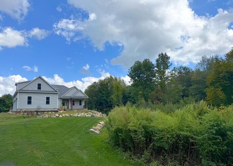 96 Stafford Hollow Rd Monson MA 01057