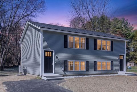 Photo of 13 Radcliffe Rd #B, Billerica, MA 01821 (MLS # 73506986)