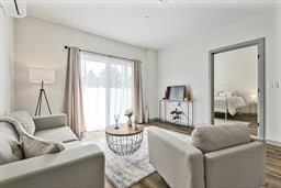 203 Lowell St 115