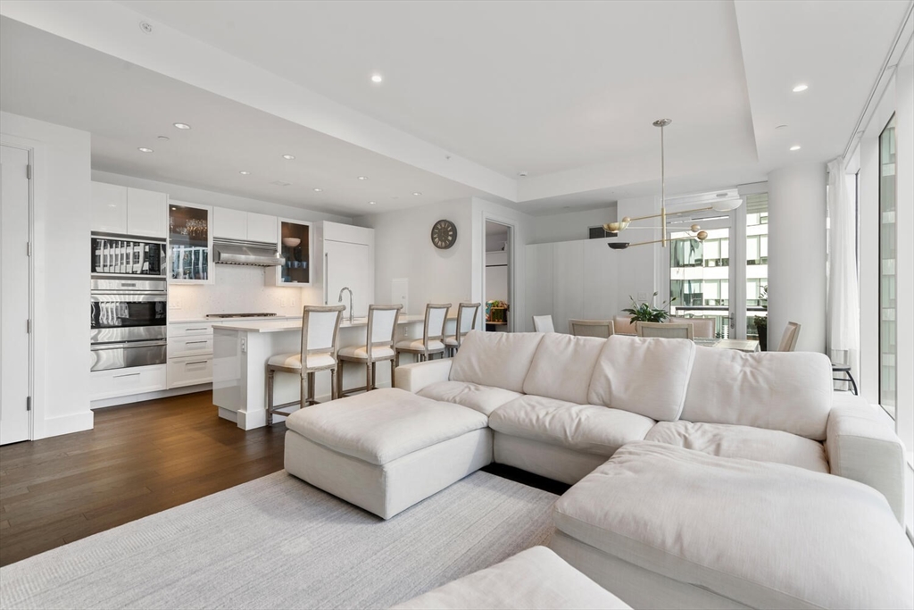 22 Liberty Dr 9H