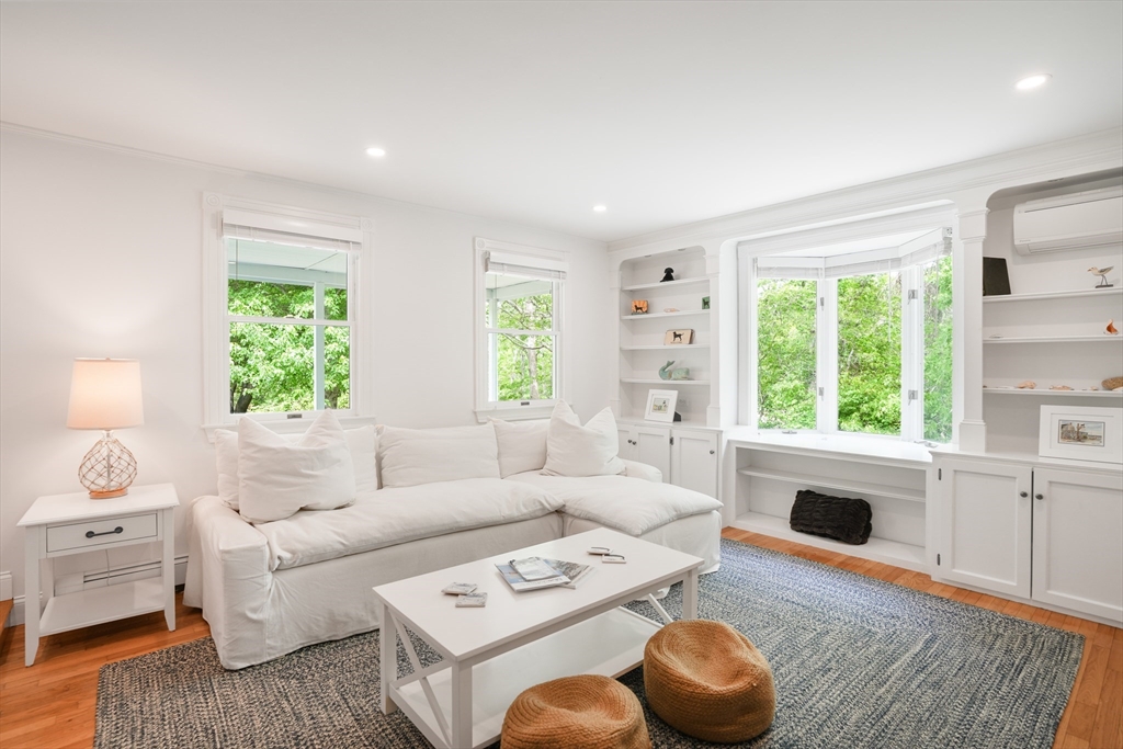 11 Huckleberry Hill Lane